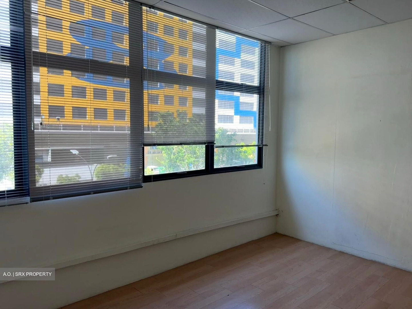 Tradehub 21 (D22), Office #531413971